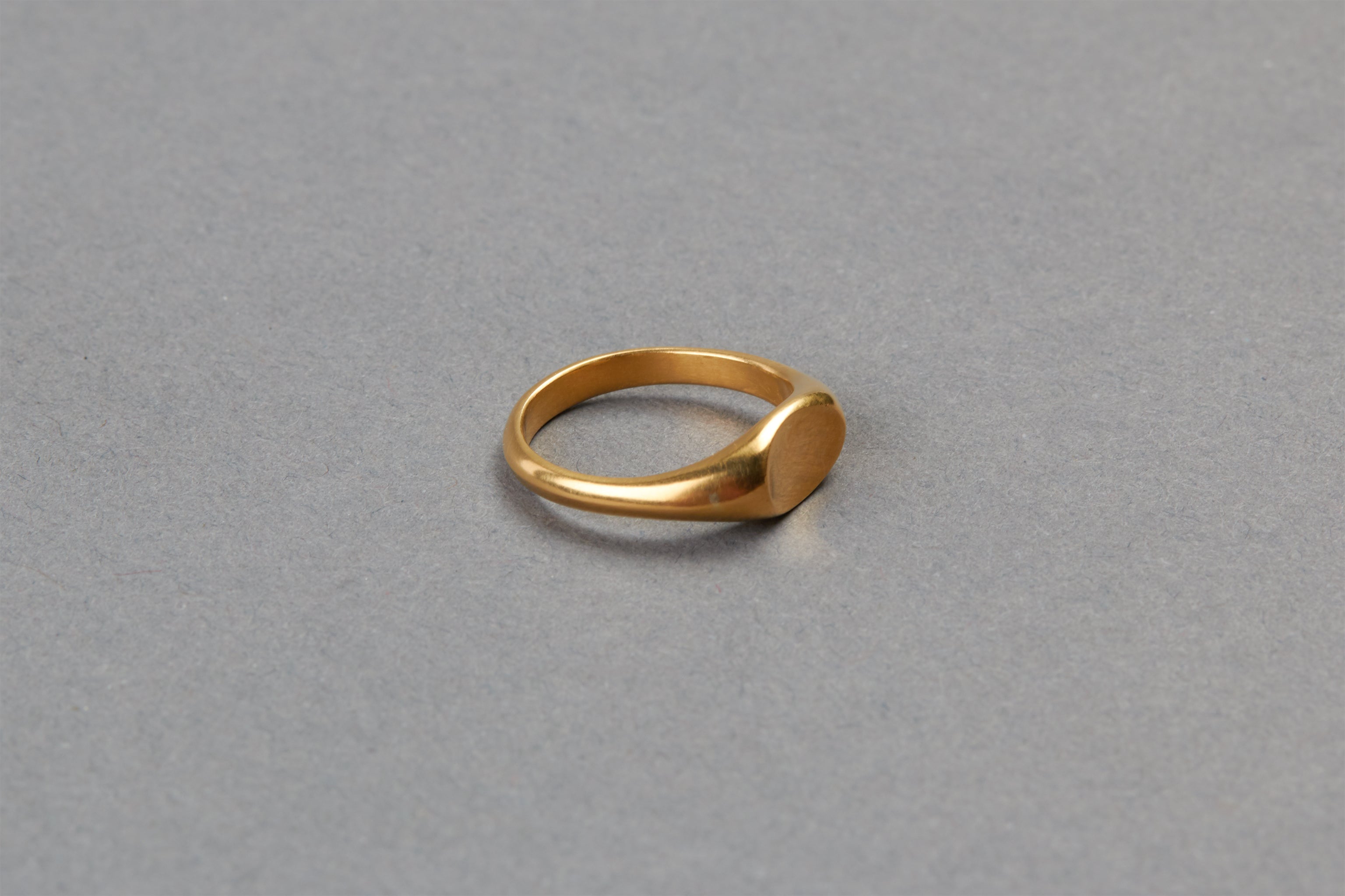 Butler Gold Diamond Rings Signet Ring: 22k Yellow Gold β E.R. Butler & Co.